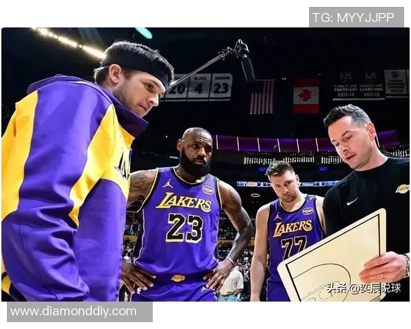 湖人球员因受伤离场，教练团队紧急寻找更优替补方案