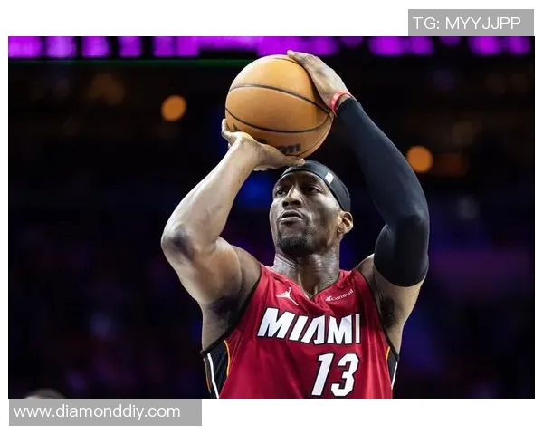 热火全队集体训练备战季后赛！