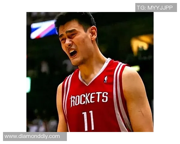 辛普森与姚明的幽默碰撞：篮球与动画的奇妙交汇瞬间